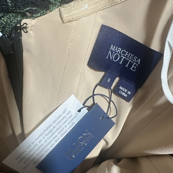 NEW $1095 Marchesa Notte [ 6 ] Guipure Lace Off Shoulder Gown Red Black #J2150 - Picture 4 of 16